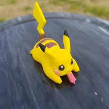 pok seg quente Pikachu comendo bloco gelo ventilador arte jogos filme Pokémon brinquedo pop criança personagem 3d print model - Mito3D