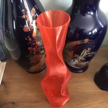 sinew vase & garden vasemode spiralize 3d print model - Mito3D