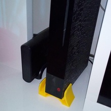 verticale supporter freebox révolution 3d print model - Mito3D