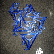 piramide collana moda accessorio gioielleria geometria arti artigianato ediziano 3d print model - Mito3D