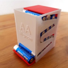 bateria distribuidor aa mignon carregador 3d print model - Mito3D