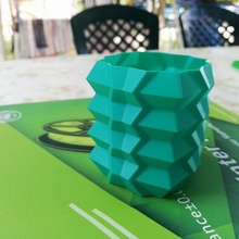 rhombicdodecahedro vase plantar Panela vaso cacto plantador lápis suporte suculento modo floverpot 3d print model - Mito3D