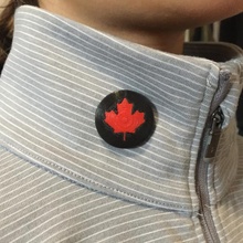 button version 3 & 4 leaf cosplay buttons canada canadian canadaday cosplayaccessory asllexicon olsen toddolsen starlabs3d basicbutton tactilebutton mapleleaf clothingaccessory canadianmapleleaf canadamaple canadianleaf 3d print model - Mito3D
