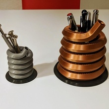 pen tool stand spring design 3d print model - Mito3D