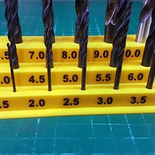 perforar estante soporte herramientas bits 3d print model - Mito3D