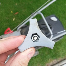 handle nut mower screw grip grass 3d print model - Mito3D