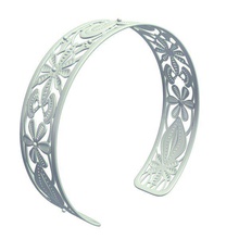 cshapedbracelet v1 cshaped bracelet ornate floral design jewelry printable lowpoly 3d print model - Mito3D