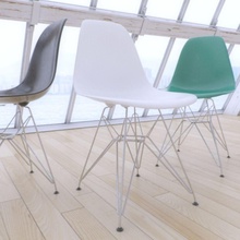 cadeira eames clássico mobiliário móveis de metal minimalista modelo moderno molde oscar melo panton plástico assento 3d print model - Mito3D