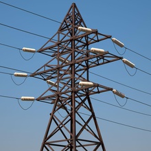 la transmisión de energía torre eléctrico alta industrial luz líneas máquina los hombres modelo poder powerline alambre 3d print model - Mito3D
