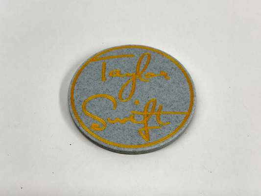 taylor swift coaster - outline signature by formdbylayers household decor drink 3d print model - Mito3D