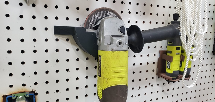 ryobi angle grinder holder remixed by tbkhomeworld tools machine pegboard pegboardmount ryobi18v anglegrinder 3d print model - Mito3D