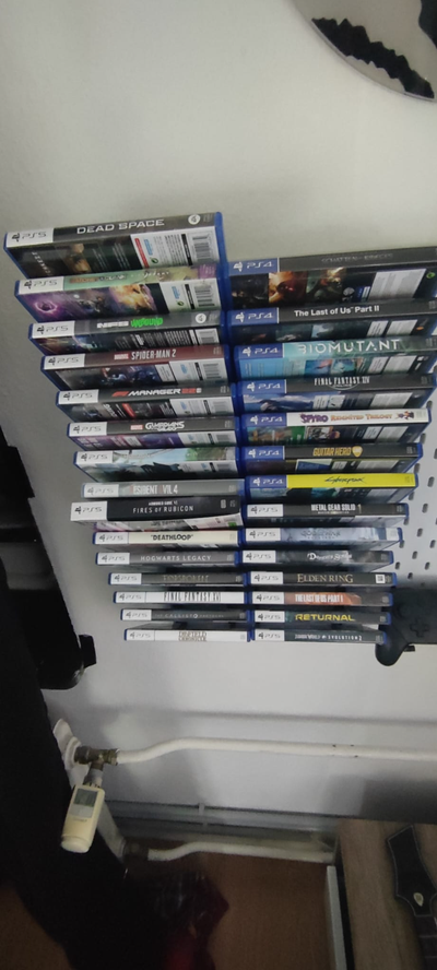 ikea skadis holder playstation 5 games or 4 by 3d hobby & diy ps5 ps4 sony 3d print model - Mito3D