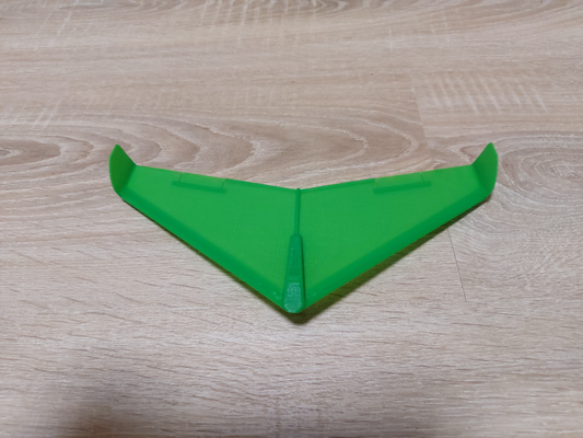 delta asa by chefe brinquedos jogos ar livre voar aeronave lançar 3d print model - Mito3D