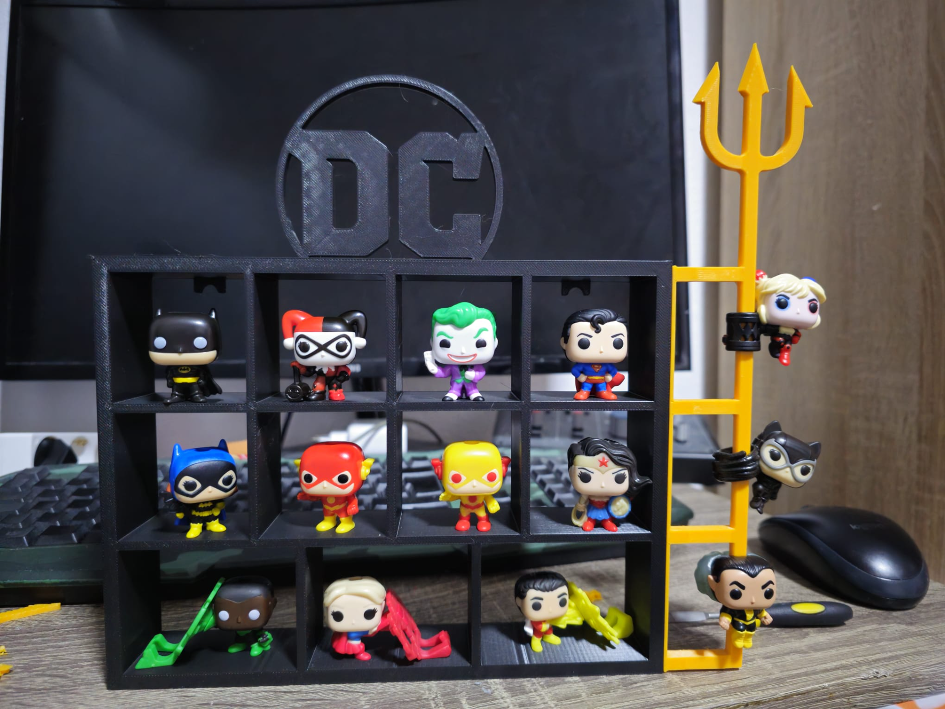 dc regal kinderfreude funko pop by 3d melodie kunst modelle dc comics batman aquaman harley quinn blitz joker 3D print model - Mito3D