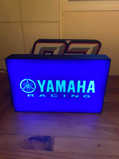 yamaha boite lumière by atelier1996 ménage décor moteur moto motogp led 3d print model - Mito3D