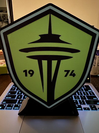 3dprintbox seattle sirene in piedi lampada lightbox logo by arte segni loghi ecoscandaglio calcio luce scatola notturna notte 3d print model - Mito3D