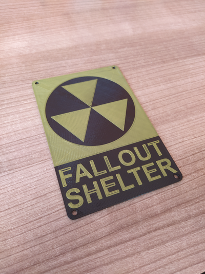 caer abrigo firmar advertencia by gekon3d accesorios cosplays percha plato refugio nuclear fallout2 fallout3 fallout4 fallout76 cosplay juego rpg 3d print model - Mito3D