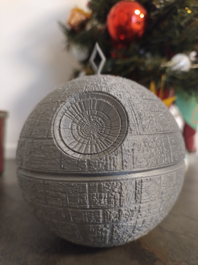 natale ornamento palline morte stella dettagliata ridimensionato remixato by imperius arte sculture guerre albero palla darth vader 3d print model - Mito3D