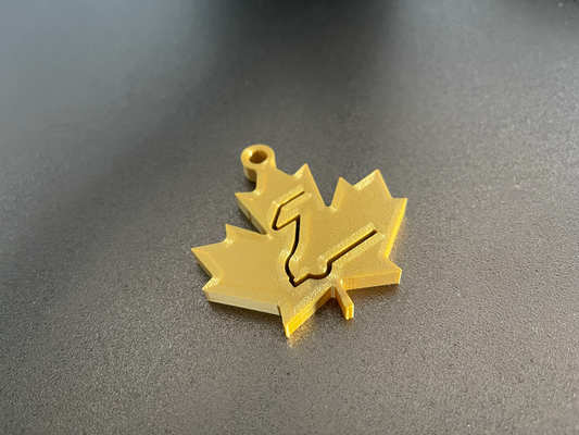 ahorn camp keychain mapleleaf camper by squmanu hobby & diy campervan ahorncamp 3d print model - Mito3D