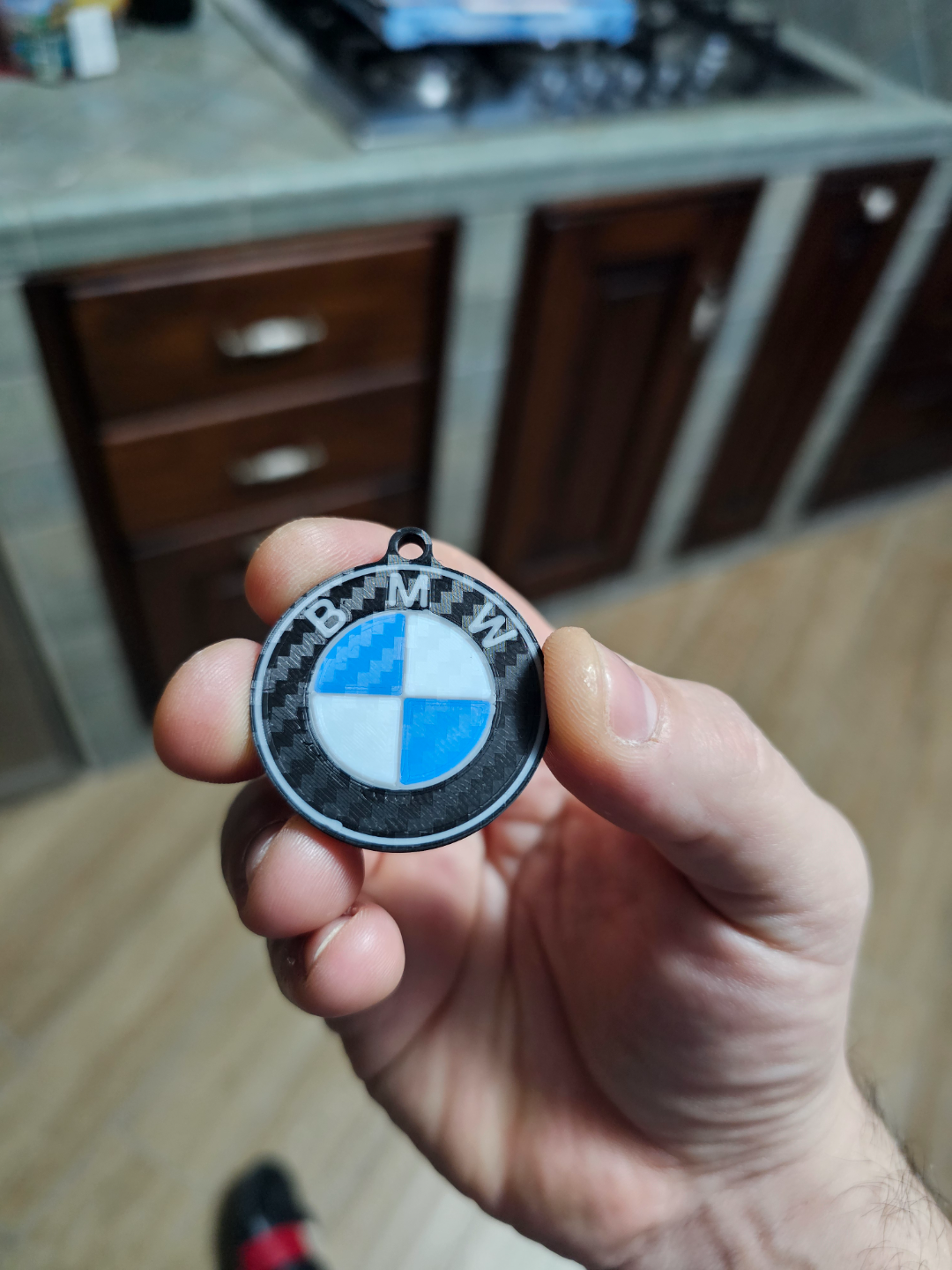 bmw chaveiro by theranch46 arte sinais logotipos chave cahin auto 3D print model - Mito3D