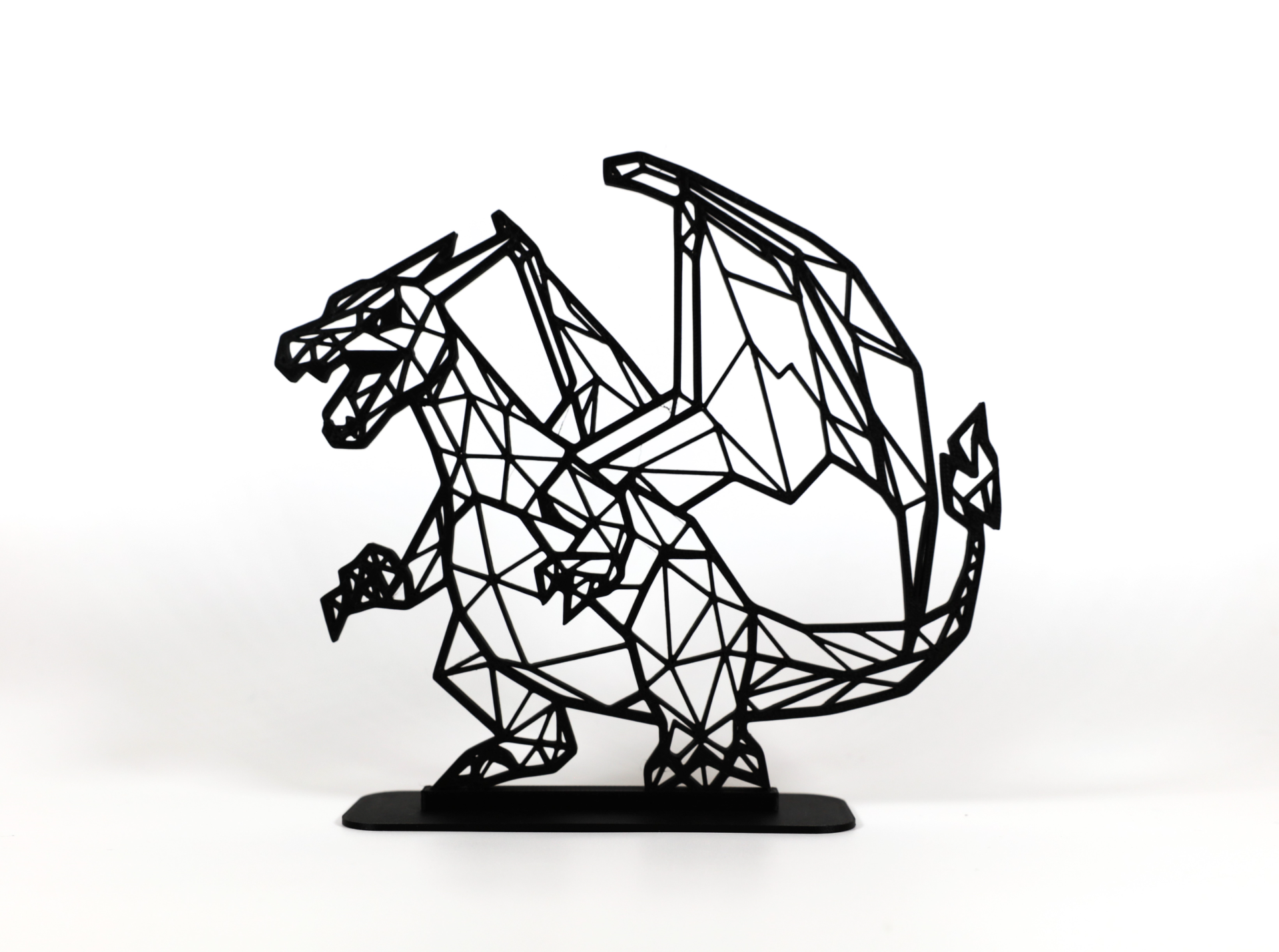 geometric poly charizard by phaseworksca art sculptures pokemon dragon geek anime nerd gift display decor decoration decorative video game nintento gameboy charmander pikachu 3D print model - Mito3D