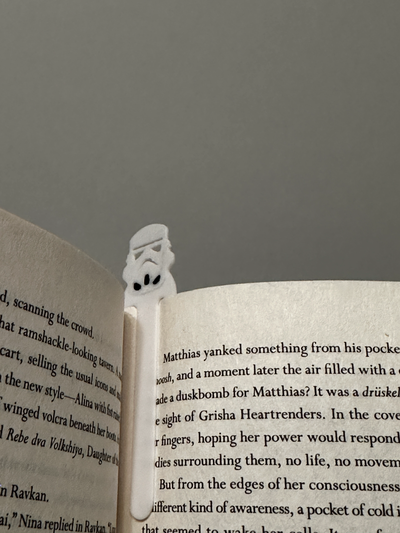 segnalibro stella guerre stormtrooper by forgecraft3d arte 2d libro segnalibri lettura accessorio gadget leggere guerre stellari 3d print model - Mito3D