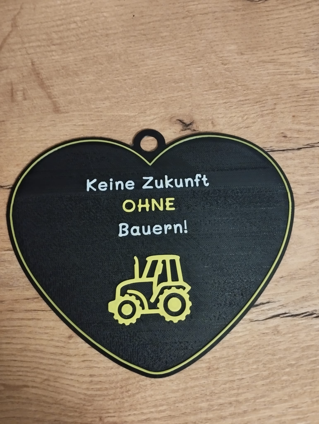 schild keine futuro ohne agricultores by arte señales logos bauer traktor manifestación tractor granjero demostración agricultura agricultor berlina 3D print model - Mito3D