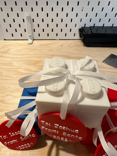 geschenk box versteckt abteil komplett schlüssel by unzufrieden spielzeuge spiele lego 3d print model - Mito3D