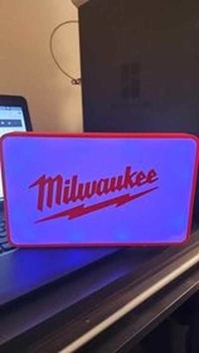 milwaukee hafif kutu by shaggys3d 3d yazıcı parçalar ışık kutu lamba led usb 3d print model - Mito3D