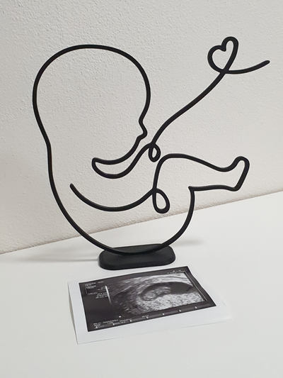 baby kunst statuette by ba97 2d skulptur liebe statue geboren kind mauer wandkunst 3d print model - Mito3D