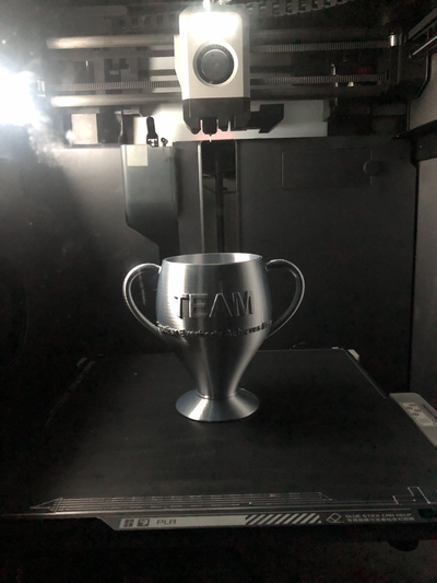 mannschaft trophäe erreicht by kevr102 haushalt dekor tasse 3d print model - Mito3D