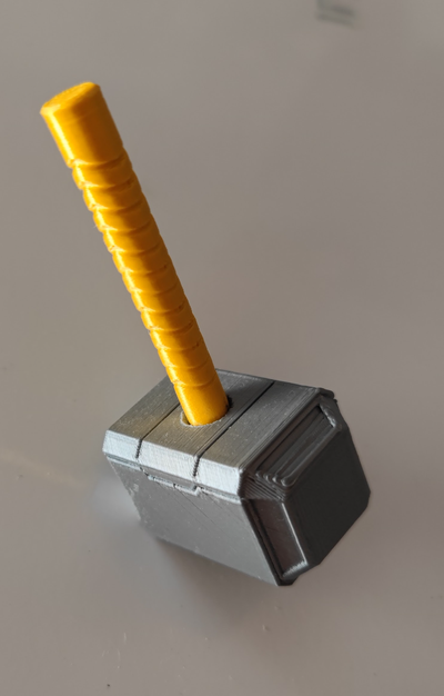 thor marteau frigo aimant by otomar outils gadgets 3d print model - Mito3D