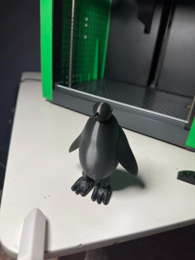 pinguino on miscelatore by nicola12593 arte modelli modello progetto pla resina divertente giochi animali ghiaccio nero 3d print model - Mito3D