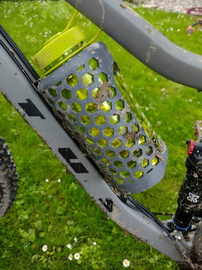 mtb nalgen flasche halter unterstützung by cad guy hobby diy sport draußen fahrradmontage fahrrad offroad boschebike fahrradmtb 3d print model - Mito3D