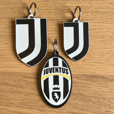 juventus keychain - portachiavi by 3dingo art signs & logos juve calcio soccer football italian serie a classic keyring 3d print model - Mito3D