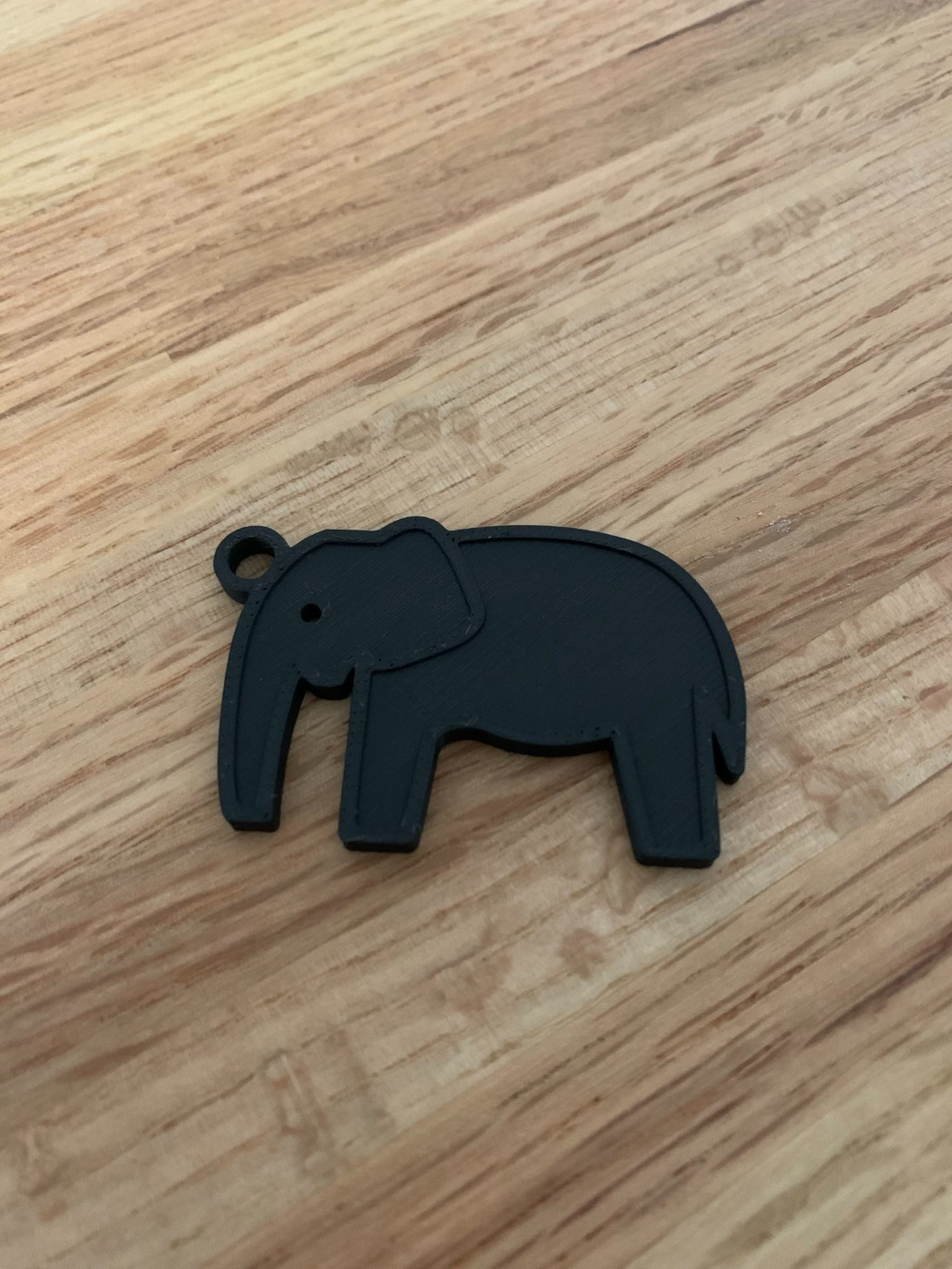 simple cute elephant keychain by layer miniatures animals elephantkeychain 3D print model - Mito3D