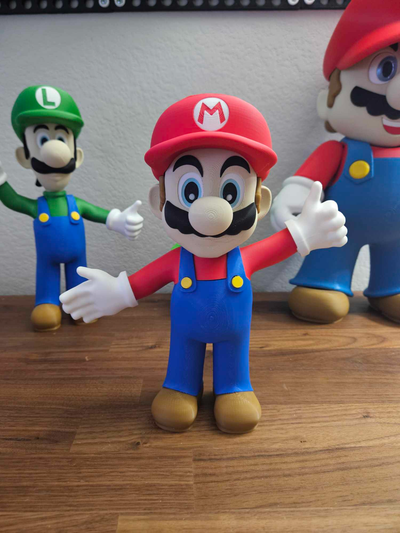 mario super giochi remixato by mrgnalmente giocattoli personaggi luigi rospo pesca bowser fungo regno spiagge 3d print model - Mito3D