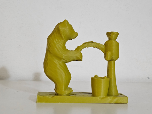 orso at fontana by dubmehard arte sculture animale acqua scultura legna legno russo giocattolo urss 3d print model - Mito3D