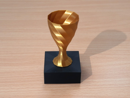 minimalistic twisted trophy vase mode by drjones art models cup pokal 3d print model - Mito3D