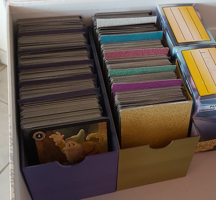 lorcana tarjetas caja by mimi hogar casa decoración juguetes juegos pokemon magia cartas magicas coleccionable organizar disney 3d print model - Mito3D