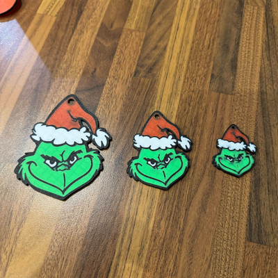 grinch keyring key chain - 3 model sizes by elmaker design art coin & badges christmas 3d print model - Mito3D