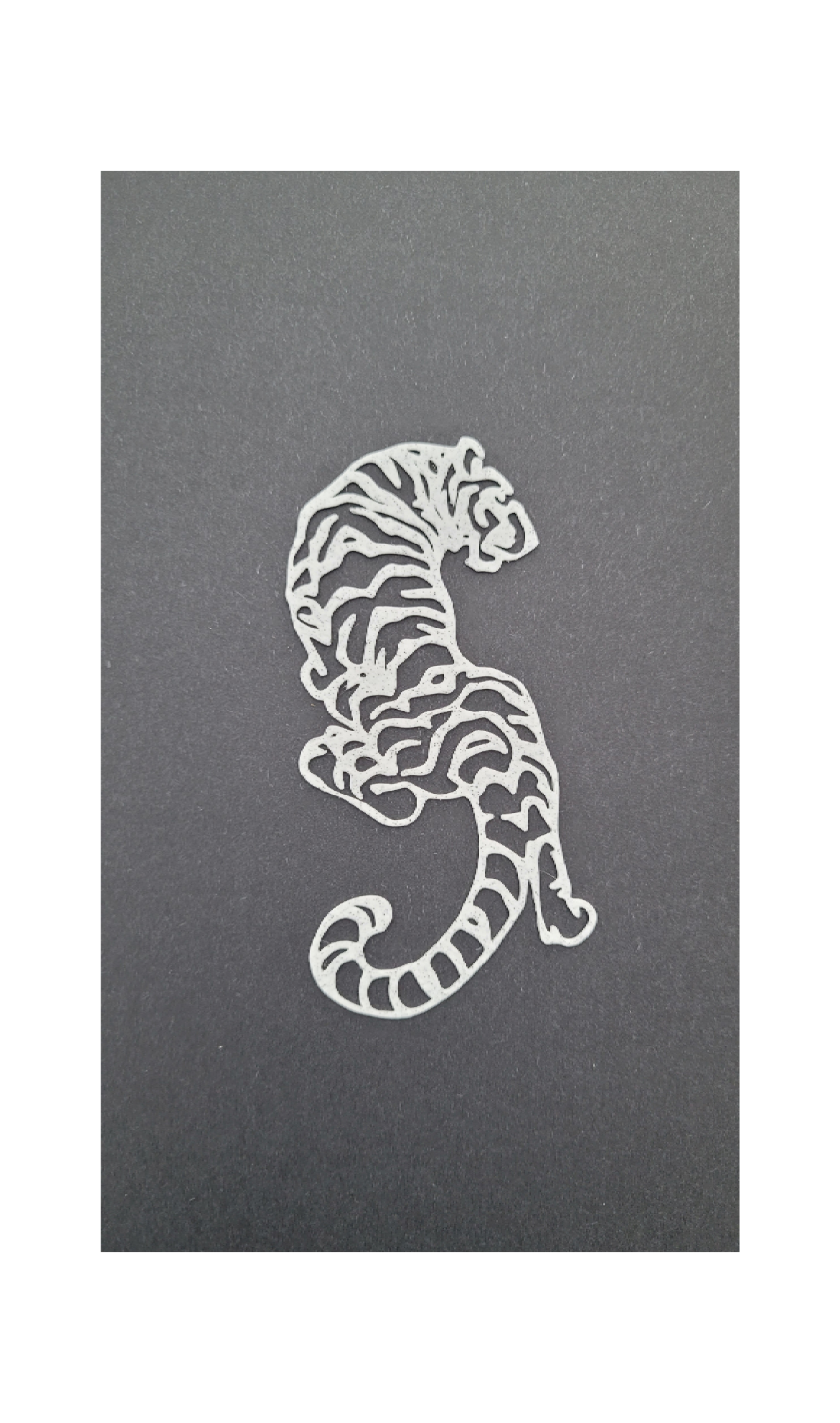 tiger wall art minimalist by brad household decor minimal minimalistic minimalism 3D print model - Mito3D