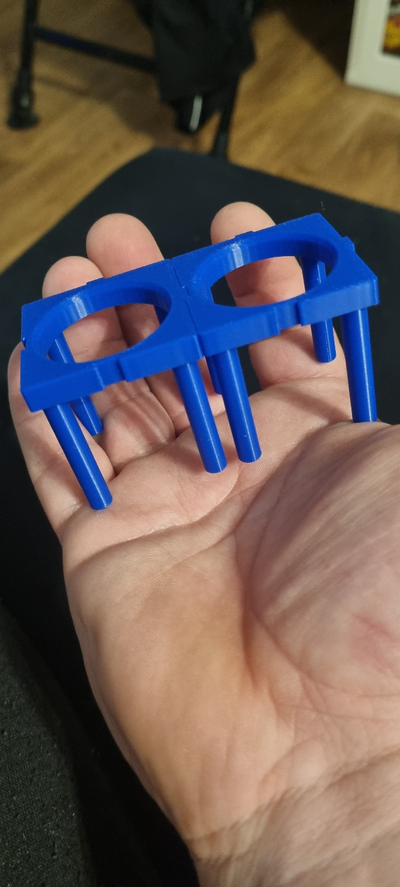 porta pinza by manueldegener utensili gadget 3d print model - Mito3D