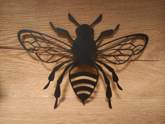 honey bee wall art remixed by biskup household decor honeybee elegant black simple supportless 3d print model - Mito3D