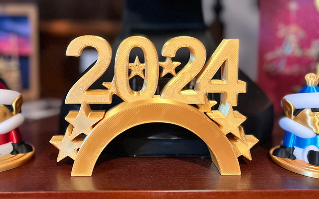 2024 deko stand by mitchell bernal haushalt feierlichkeiten neujahr party partydeko regenbogen bogen gold feiern 3d print model - Mito3D