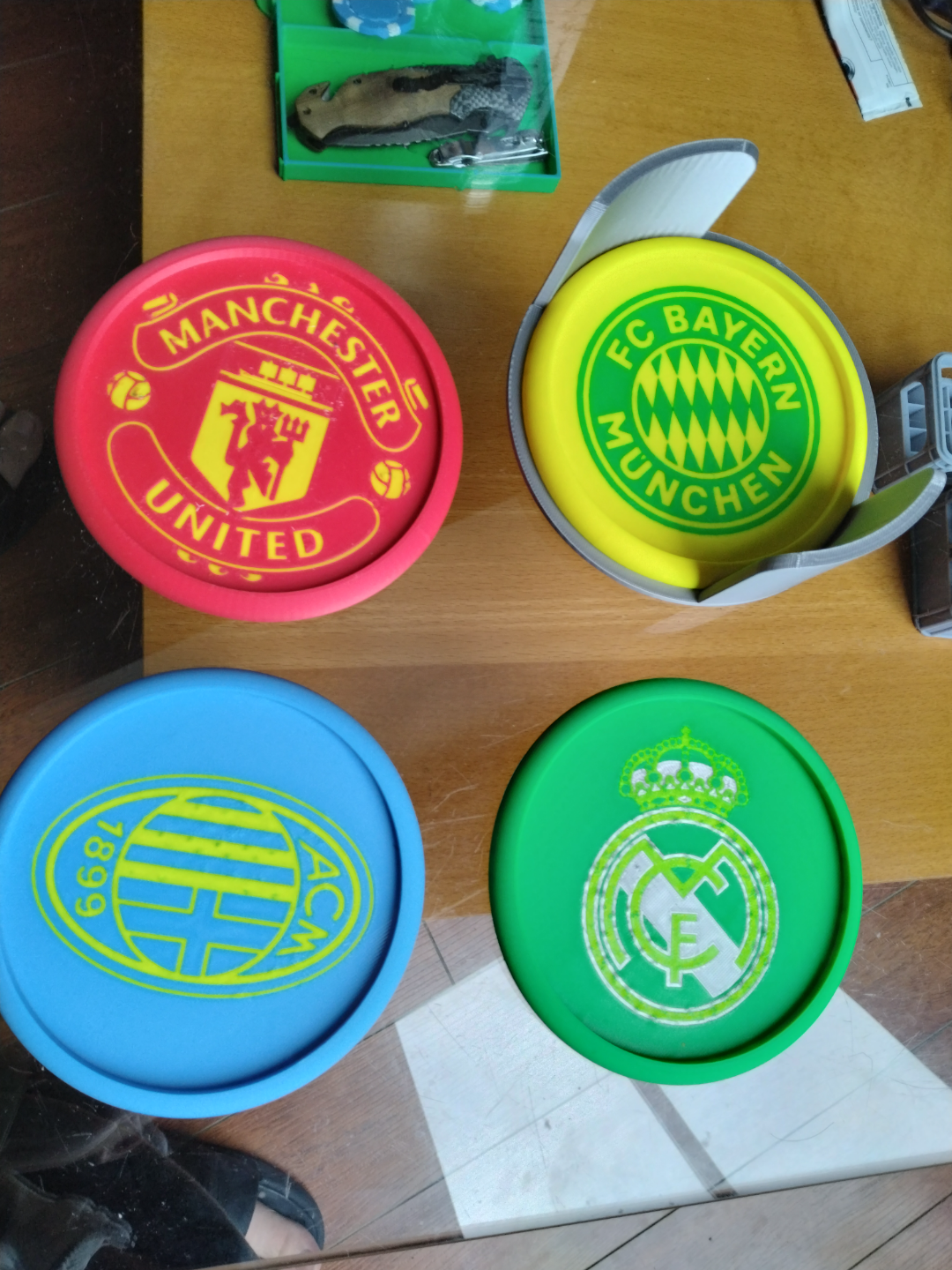 español fútbol clubs portavasos colección by petrolero casa modelos club real madrid barcelona fc sevilla atlético bilbao sociedad atlético liga 3D print model - Mito3D