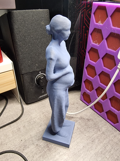 pregnant woman by pezpen art sculptures 3d print model - Mito3D