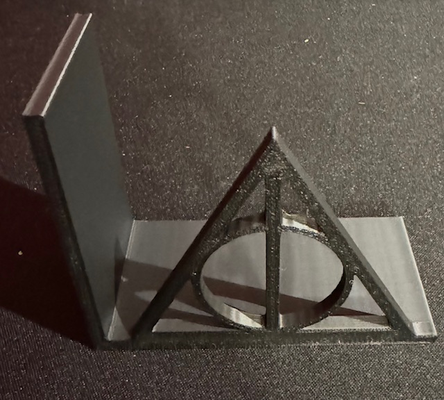 tödlich hohl harry töpfer buchstütze by hackmann kunst modelle mulden buch lesezeichen heiligtümer todes todeshöhlen livre 3d print model - Mito3D