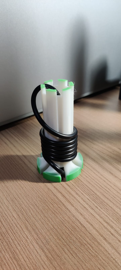 kabel veranstalter by gerard74 werkzeuge organisator zubehör schreibtisch zubehörteil kabelorganisator studio box tablett nützlichkeit einfach versammlung easyprint büro usb utile 3d print model - Mito3D