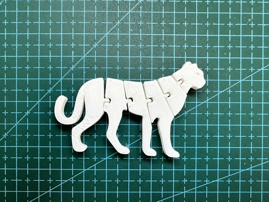 flexi gepard by stck kunst zeichen logos spielzeug dekoration 3d tier no diy modell lehrreich artikuliert printinplace zuhause haus drucktest natur unterstützung 3d print model - Mito3D